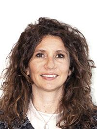 https://www.vianova.it/wp-content/uploads/sites/4/2019/04/Persone_HR_Lara_Martini.jpg