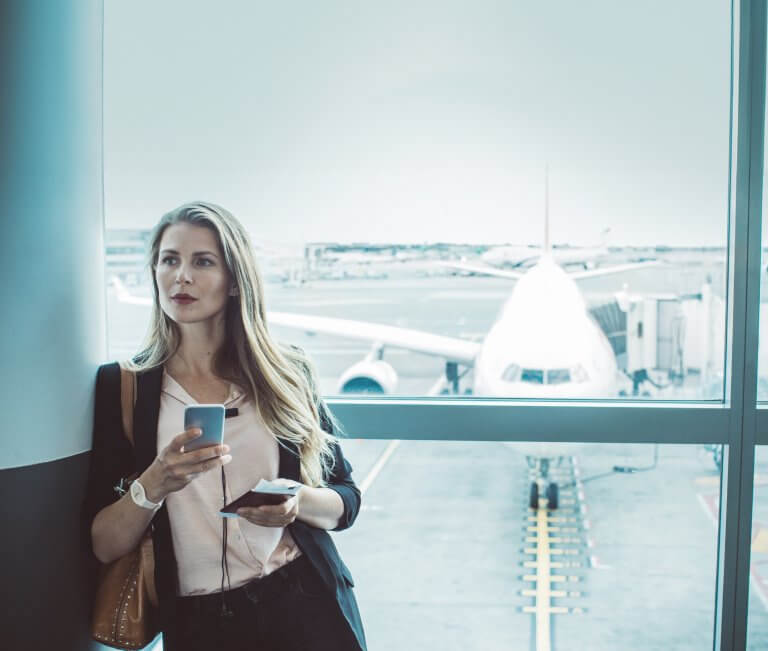 I 10 consigli indispensabili per viaggiare all’estero con lo smartphone